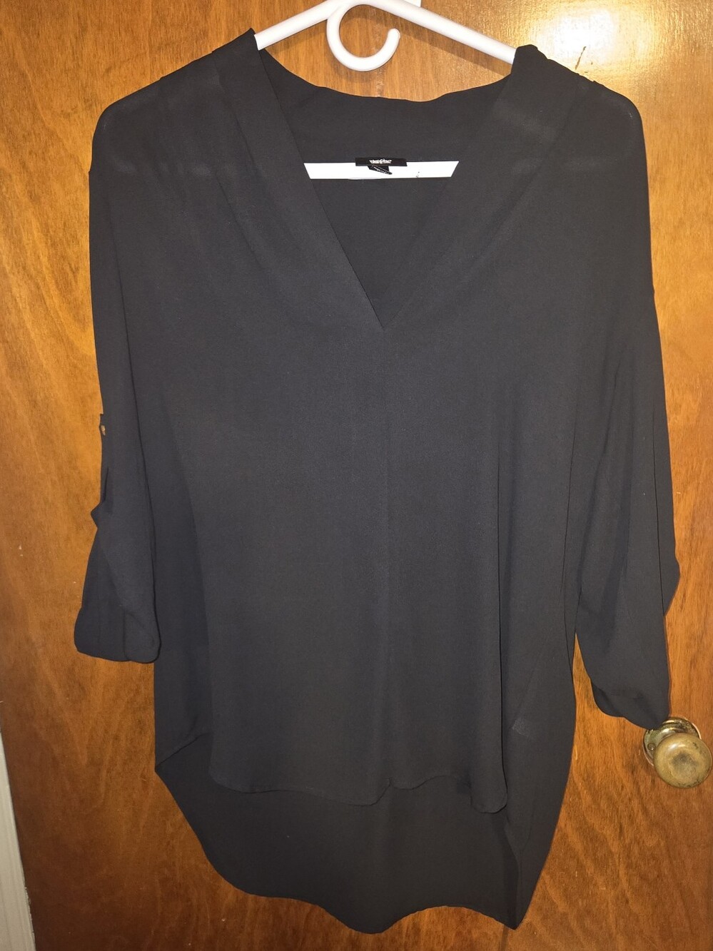 Mossimo Supply Co. Black V-Neck Roll-Tab Sleeve Tunic with Gold Buttons - Picture 4 of 4